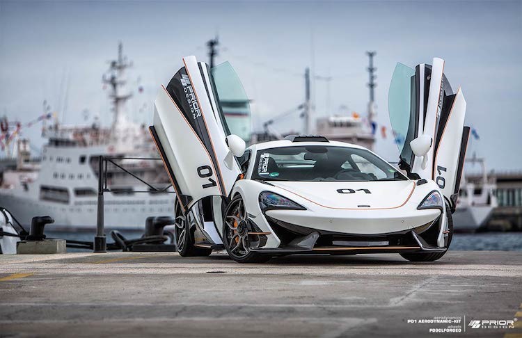 Ra mắt lần đầu vào năm 2015,  siêu xe McLaren 570S hiện đang có giá rẻ nhất của hãng xe Anh Quốc McLaren. Dù dựa trên chassis của các "đàn anh" 650S hay P1 nhưng so với các dòng xe cao hơn, kiểu dáng của 570S "hiền" hơn nhiều. Để cải thiện điều này, hãng độ Prior Design tới từ Đức đã vừa công bố gói bodykit PD1 dành riêng cho 570S.