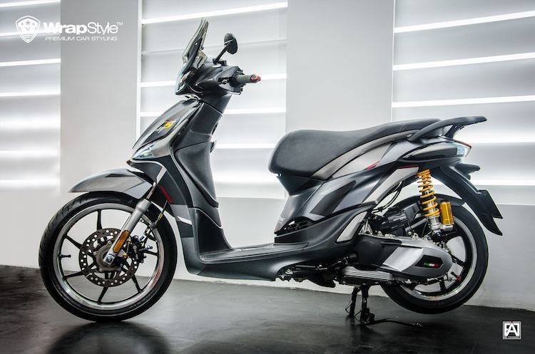 Được giới thiệu tại Việt Nam vào mùa thu năm 2015,  Piaggio Liberty ABS không chỉ có thiết kế đẹp mắt hơn hẳn thế hệ trước mà còn là một trong những mẫu xe tay ga đầu tiên của Piaggio Việt Nam được trang bị hệ thống phanh ABS. Tuy nhiên, tới nay có rất ít bản độ được tạo ra từ dòng xe tay ga Ý này.