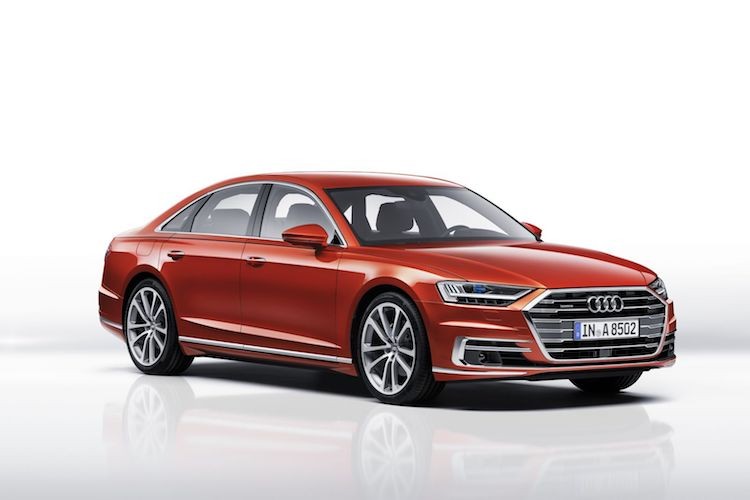 Từng liên tục được Audi hé lộ trước, đây, thế hệ mới của dòng xe sang  Audi A8 2018 mới vừa được chính thức ra mắt tại hội thảo Audi Summit ở Barcelona, Tây Ban Nha. Đại diện cho Audi ở phân khúc sedan hạng sang cỡ lớn để cạnh tranh với BMW 7 Series và Mercedes S-Class, Audi A8 2018 đã được thiết kế lại toàn bộ và bổ sung thêm nhiều tiện nghi cao cấp, "siêu hiện đại".