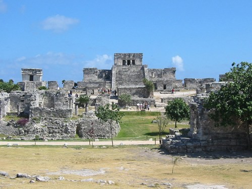 Nằm ở phía Đông của bán đảo Yucatan của Mexico, Tulum là một tòa thành cổ độc đáo của đế chế Maya được xây dựng vào thế kỷ 13.