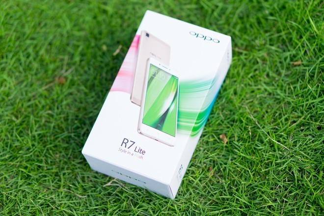 Nhằm làm mới phân khúc tầm trung, OPPO đã mang về thị trường Việt Nam mẫu  điện thoại OPPO R7 Lite với thiết kế kim loại nguyên khối và độ mỏng ấn tượng.