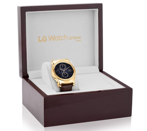  Đồng hồ LG Watch Urbane Luxe là thành quả của sự hợp tác giữa hãng điện tử tiêu dùng Hàn Quốc LG với công ty chuyên nữ trang REEDS của Mỹ.