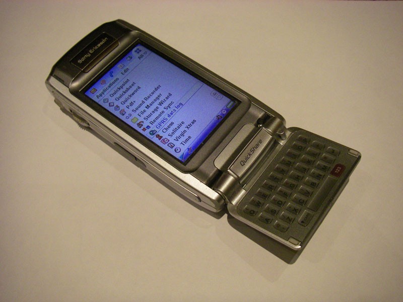 1. Sony Ericsson P910.