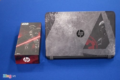  Laptop HP Star Wars Special Edition là kết quả của sự hợp tác giữa HP, Disney và Lucasfilm. Từ cách đóng thùng đến hộp đựng phụ kiện đều thể hiện rõ nét phong cách của bộ phim viễn tưởng "Chiến tranh giữa các vì sao".