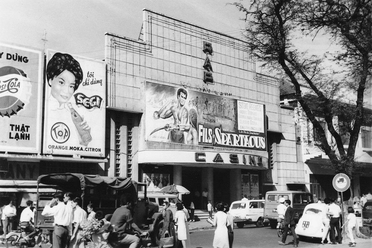 Rạp Casino trên đường Pasteur,  Sài Gòn năm 1966.