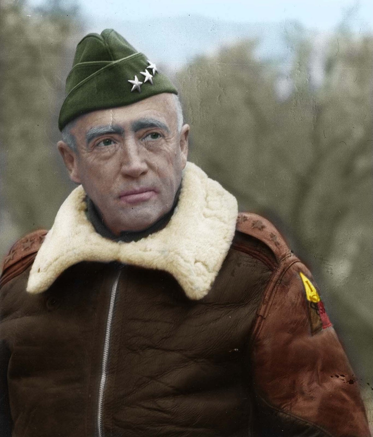 Tướng George Smith Patton Jr. (1885 – 1945) thường được coi là nhà chỉ huy quân sự nổi nhất của Lục quân Mỹ trong Thế chiến II.