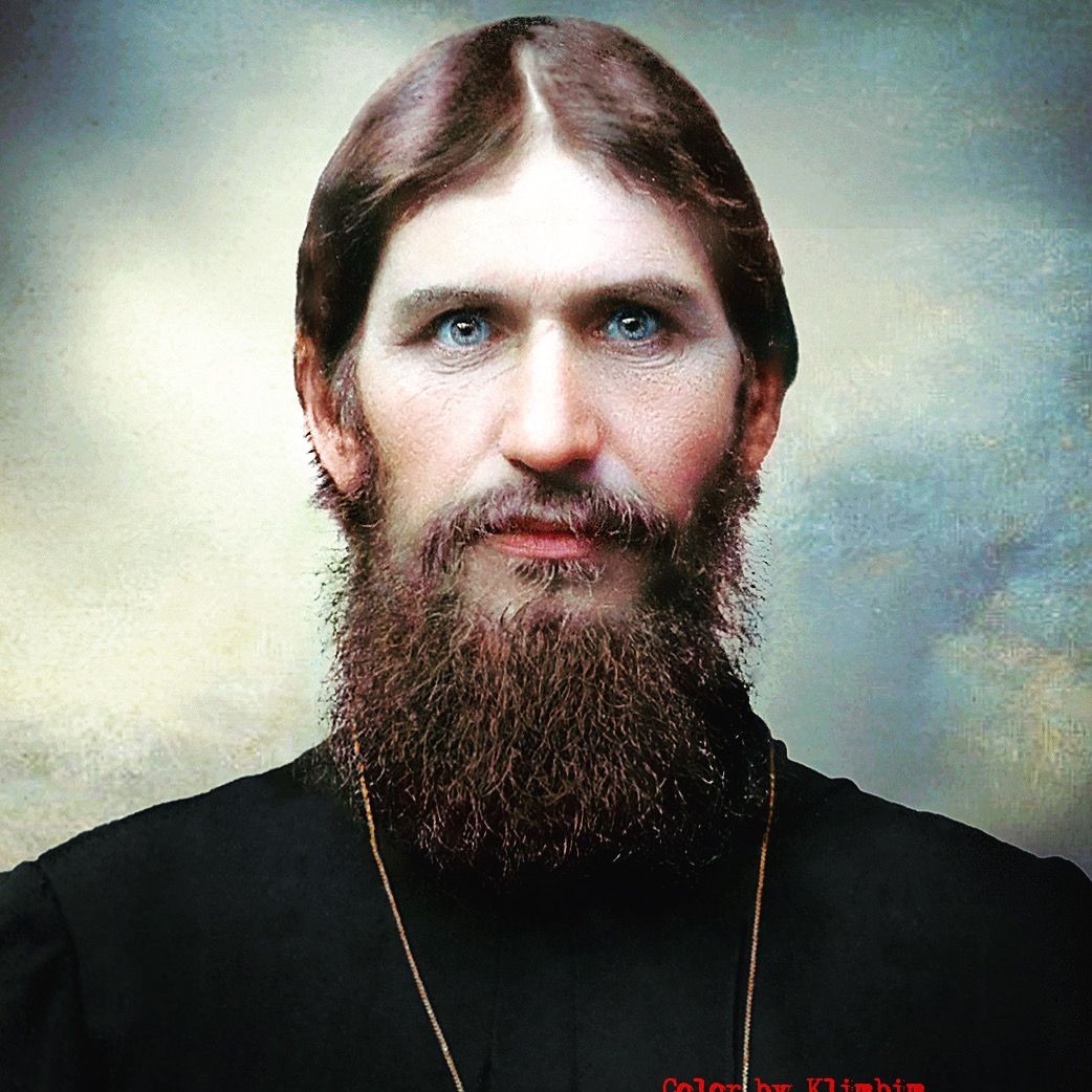 Trong lịch sử nước Nga, Grigori Yefimovich Rasputin (1869-1916) là một nhân vật kỳ lạ, khi có xuất thân thấp kém nhưng đã trở thành kẻ giật dây triều đình Sa hoàng, khuynh đảo cả đất nước.