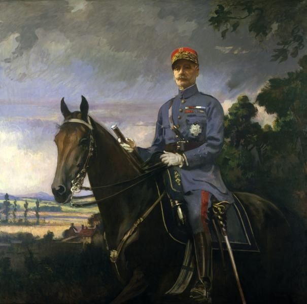  Ferdinand Foch (Pháp). Là Tổng tư lệnh quân đội liên quân vào năm 1918, Foch đóng vai trò quan trọng trong các cuộc tấn công cuối cùng dẫn đến chiến thắng của phe Đồng Minh. Ông được coi là một trong những chiến lược gia hàng đầu của  Thế chiến I. Ảnh: Pinterest.