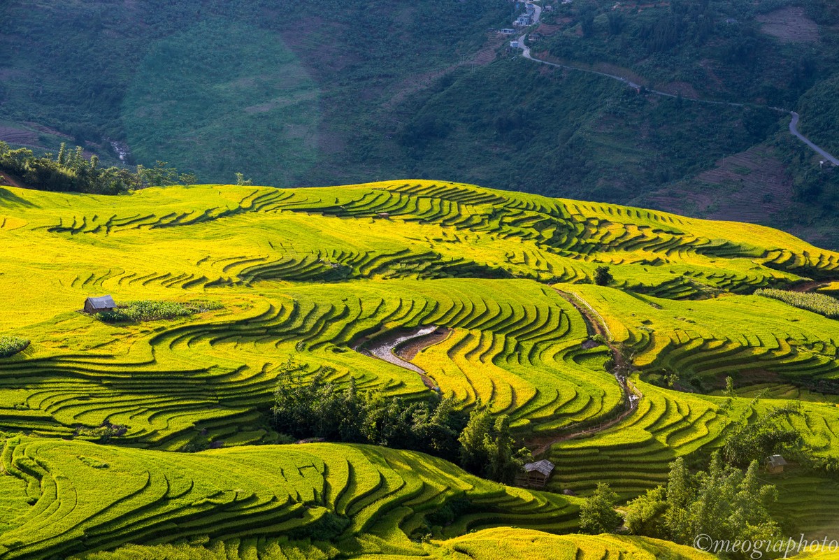 Y Tý, một xã miền núi thuộc huyện Bát Xát (tỉnh Lào Cai), nằm trên vùng núi đá có độ cao khoảng 2.000m so với mặt nước biển. Ảnh: Tran Hong Ngoc.