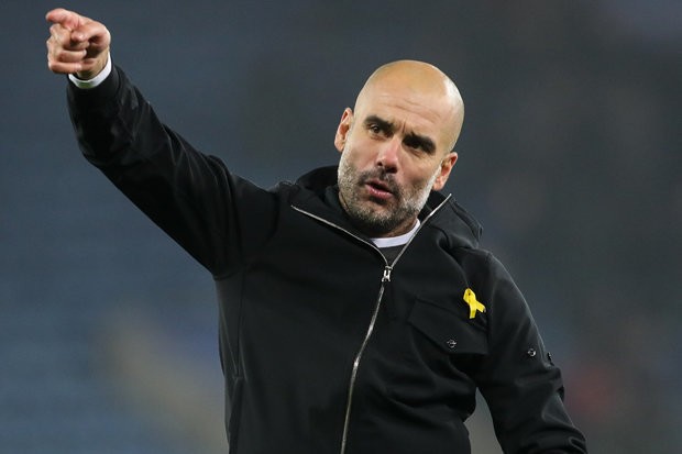 Tin  chuyển nhượng bóng đá mới nhất từ tờ Star, Pep Guardiola lên kế hoạch chi tiêu lớn cho hè 2018 với 3 bản hợp đồng mang tên Alexis Sanchez, Van Dijk và Sergio Busquets. Ảnh: Star