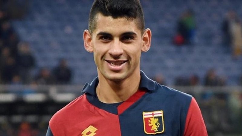  Chuyển nhượng bóng đá mới nhất từ truyền thông Italia, sao trẻ của Genoa là Cristian Romero đã sẵn sàng đến Juventus.