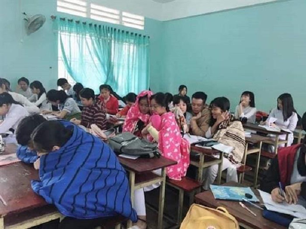 Một trong những nỗi sợ hãi lớn nhất của học sinh là phải rời khỏi chiếc giường ấm giữa thời tiết giá lạnh để lên đường tới lớp.