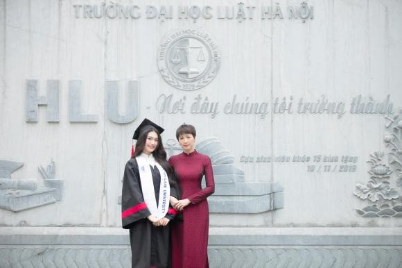 Mới đây trên trang cá nhân, Doãn Hải My nhắn nhủ tới mẹ trong ngày sinh nhật: "Chúc chị Mai luôn mạnh khoẻ, bình an, vui vẻ, hạnh phúc và… nhiều tiền".