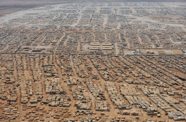 Quang cảnh  trại tị nạn Al Zaatari với những túp lều san sát nằm ở thành phố Mafraq, Jordan.