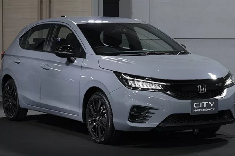 Tại Thái Lan, phiên  giá xe Honda City Hatchback 2021 phiên bản 1.0 turbo bán ra từ 599,000 - 749,000 baht (tương đương 450 – 575 triệu đồng với 3 phiên bản S+, SV và RS.