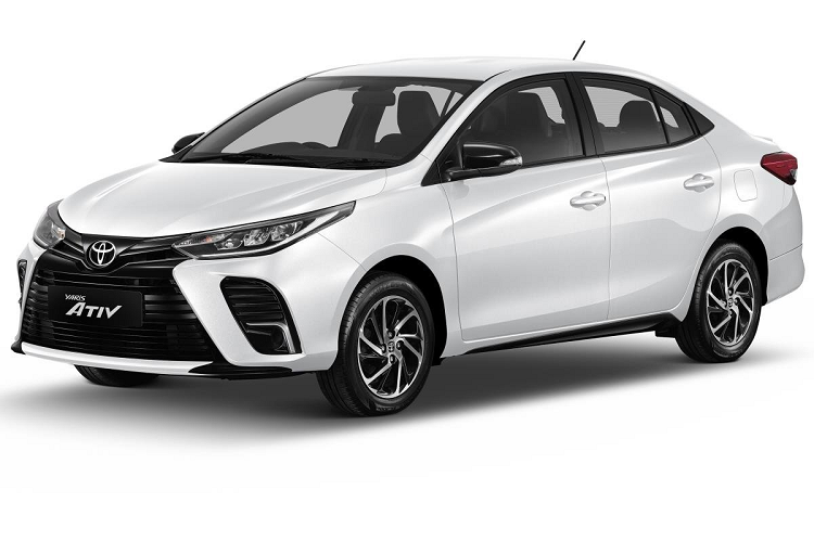 Mẫu xe  Toyota Vios 2022 mới (hay còn gọi là Toyota Yaris Ativ) đã có màn nâng cấp nhẹ nhàng với một số tinh chỉnh về ngoại thất và bổ sung loạt trang bị mới nhất. Được biết tại thị trường Thái Lan, mẫu xe sedan hạng B này có 3 phiên bản là Entry, Sport và Sport Premium.