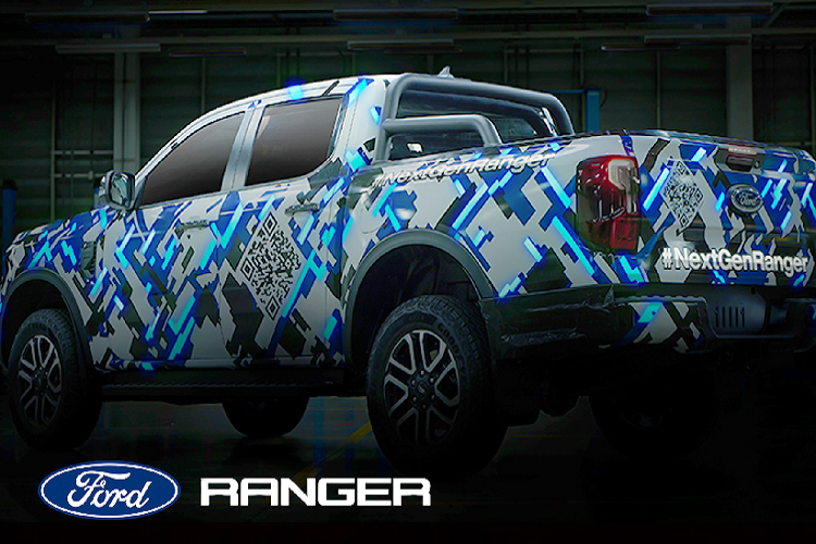 Sau khi tung video teaser  Ford Ranger thế hệ mới chạy thử nghiệm vào tháng trước. Ford Thái Lan tiếp tục tung ảnh “nhá hàng” Ranger 2022 với hashtag #NextGenRanger (Ranger thế hệ mới). Dựa vào ảnh teaser phía sau của Ranger 2022, có thể thấy cụm hậu full-LED mới thiết kế bo tròn.