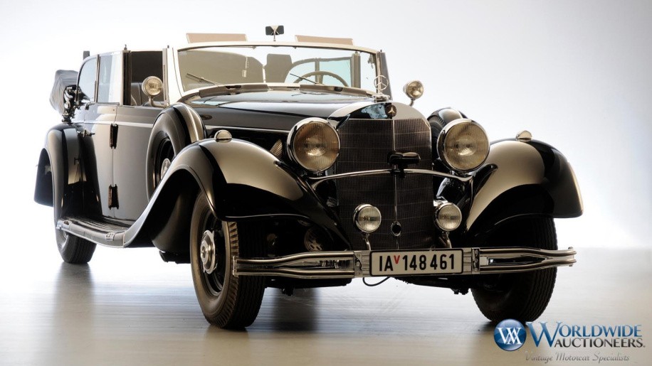 Tổ chức Worldwide Auctioneers vừa công bố đấu giá cho chiếc  siêu xe Mercedes-Benz 770K Grosser Open Tourer 1939 vào ngày 17/1 sắp tới với giá bán dự đoán là từ 1 triệu USD (khoảng 22 tỷ đồng). Sở dĩ nó có giá đắt như vậy vì nó được sản xuất đặc biệt dành riêng cho trùm phát xít Adolf Hitler.