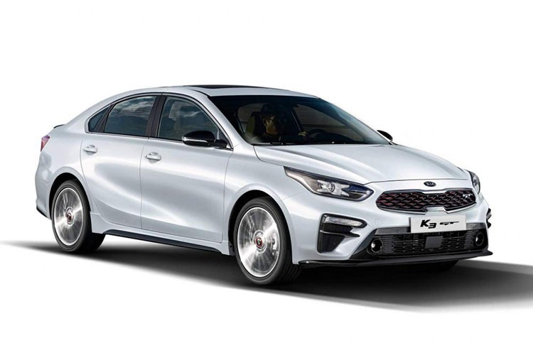 Vào tháng trước, hãng Kia đã bất ngờ tung ra những thông tin và hình ảnh đầu tiên của mẫu xe hatchback có tên K3 GT. Vào thời điểm đó, hãng Kia đã xác nhận đang phát triển của phiên bản  xe sedan Kia K3 GT này.