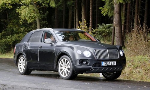 Chạy thử Bentley Bentayga mẫu SUV nhanh nhất thế giới