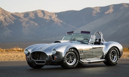 Shelby Cobra 427 bản đặc biệt giá khởi điểm 119.995 USD