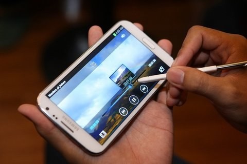 4 tháng nữa có Galaxy Note III màn hình 5,9 inch