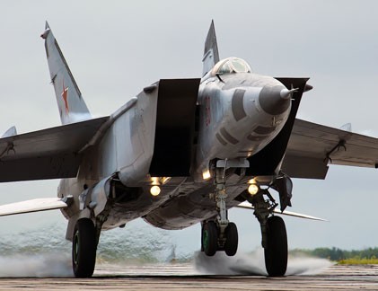 MiG-25RB: Trinh sát cơ nhanh nhất châu Âu của Nga