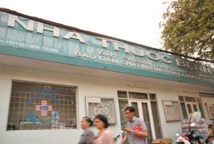 Điều tra việc nhà thuốc bệnh viện 115 bán thuốc hết hạn