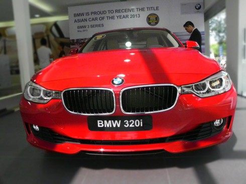 Dân Việt có tiền nên mua BMW Series 3?