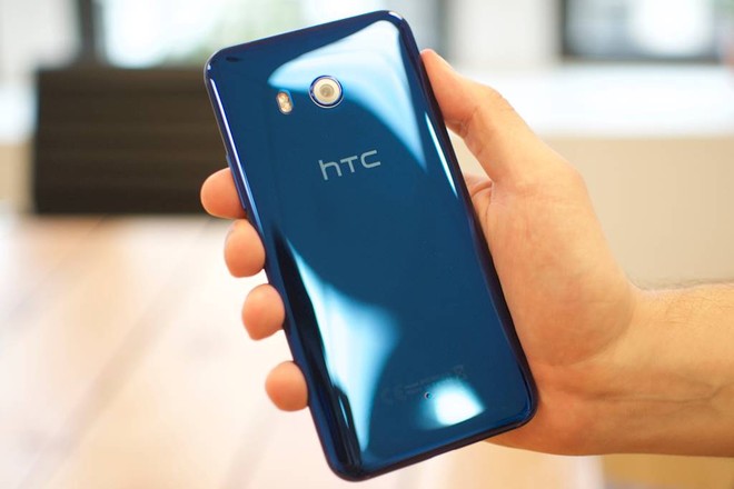 “Hậu bối” của HTC U11 sắp xuất hiện