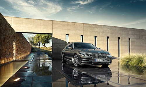 Đừng mơ sẽ có phiên bản BMW 7-Series chạy điện