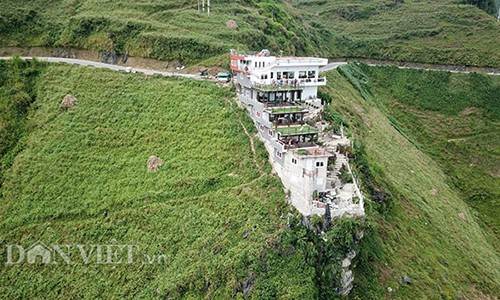 Hà Giang: Hợp thức hóa cho “gai bê tông” trên đỉnh Mã Pí Lèng?