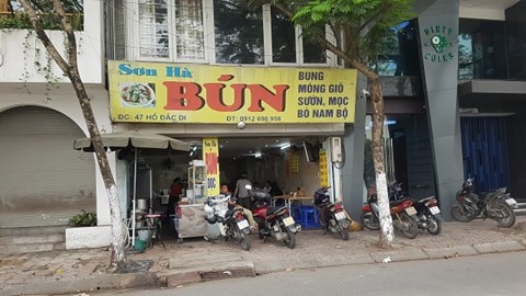 Nhà hàng, quán ăn sau lệnh đóng cửa hiện giờ ra sao?