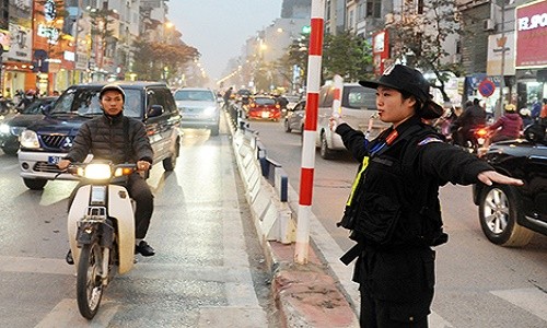 “Những bông hoa thép” giữa lòng thủ đô