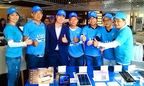 Giới công nghệ bùng nổ với “Cuộc đua hiệu suất” của Intel