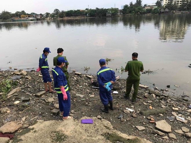 Bất thường hai thi thể nam giới trôi trên sông Sài Gòn