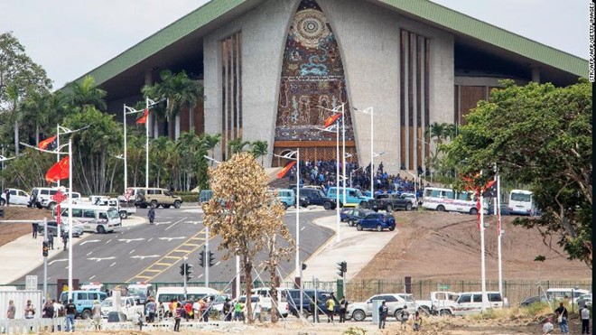 Cảnh sát Papua New Guinea tấn công quốc hội, đòi tiền bảo vệ APEC