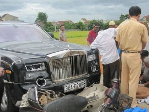 Xót thương hai người chết do va chạm siêu xe bạc tỷ