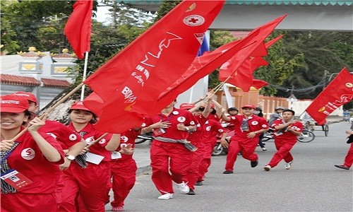 Dr Thanh cùng Hành trình đỏ 2014 đến Kiên Giang