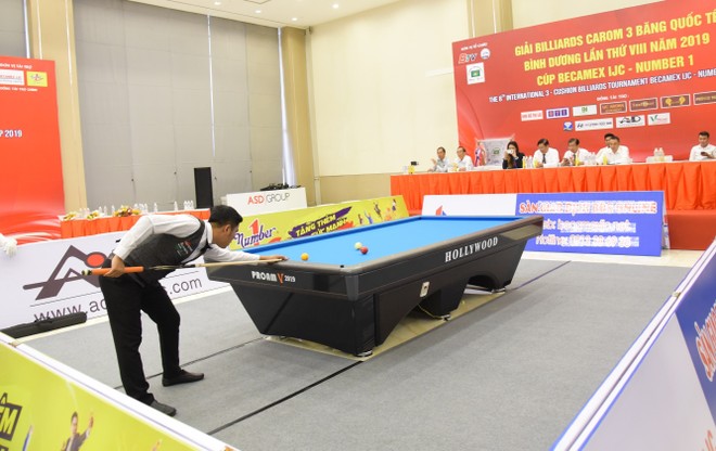 Nước tăng lực Number 1 đồng hành cùng giải Billiards Carom 3 băng quốc tế