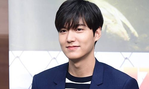 “Câu chuyện làm quen” của Lee Min Ho và Suzy làm fan nức lòng