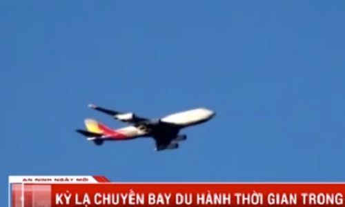 Video: Kỳ lạ chuyến bay du hành ngược thời gian