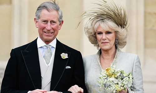 Hé lộ Thái tử Charles và bà Camilla nên duyên từ một câu nói đùa