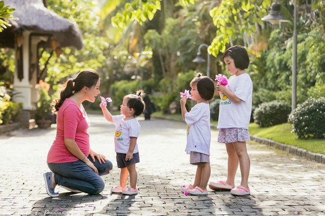 MC Minh Trang có hành động bất ngờ với lần thứ 4 đi đẻ