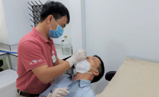 Cách sử dụng kit test SARS-CoV-2 tại nhà