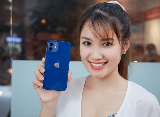 Tất cả 4 mẫu iPhone 12 đều được mua 1 tặng 1 tại Mỹ