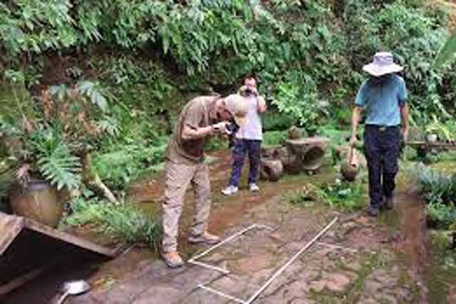 Lần đầu tiên phát hiện dấu chân khủng long tại Lạc Sơn, Trung Quốc 