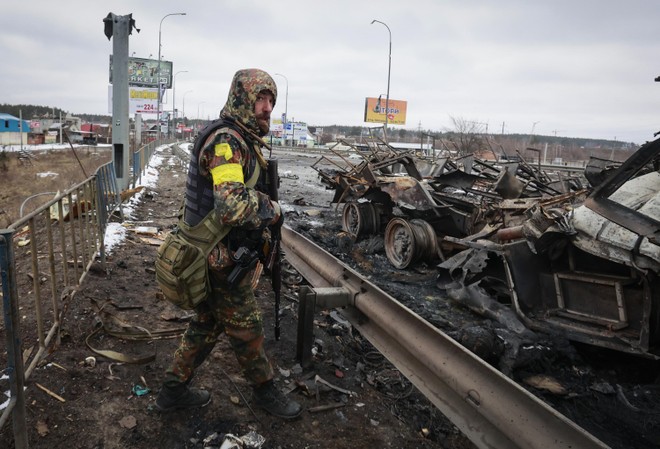 Ukraine: Nga dội "mưa bom bão đạn" ở quy mô lớn