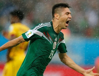 Mexico 1 - 0 Cameroon: Thắng vất vả vì gặp trọng tài “lởm“