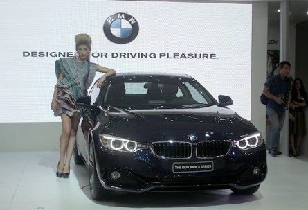 Mổ xe chi tiết “người hùng” thứ 5 của BMW